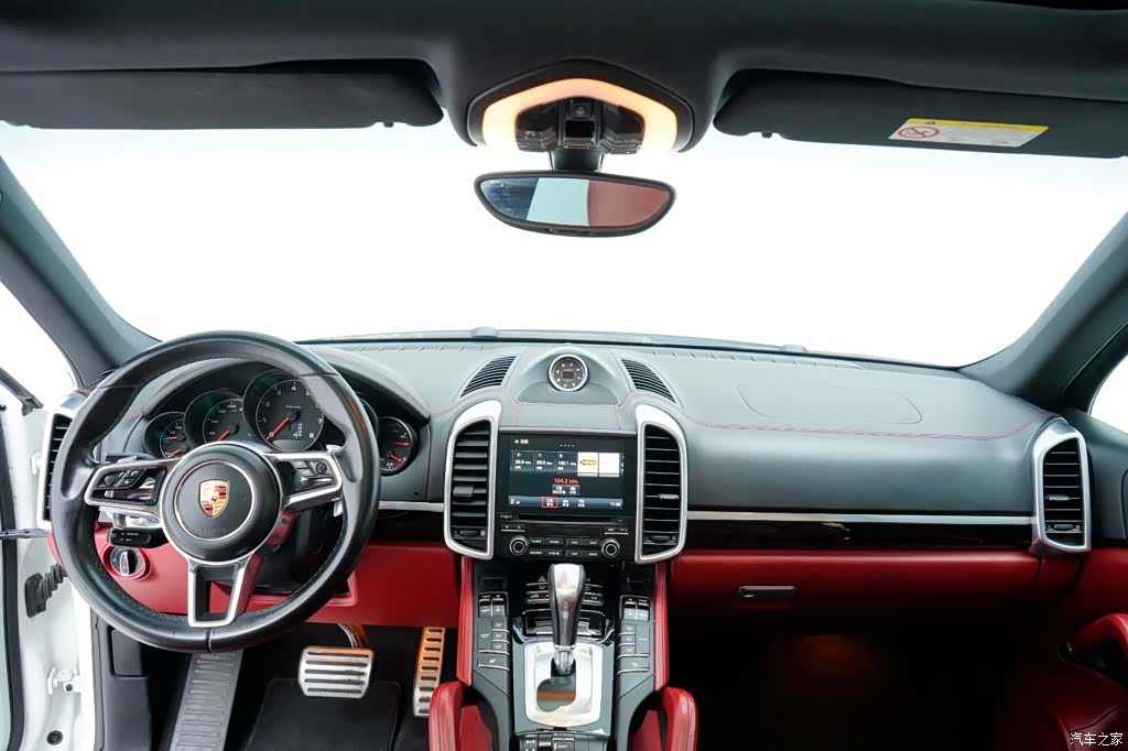 Porsche Cayenne, 2017 3