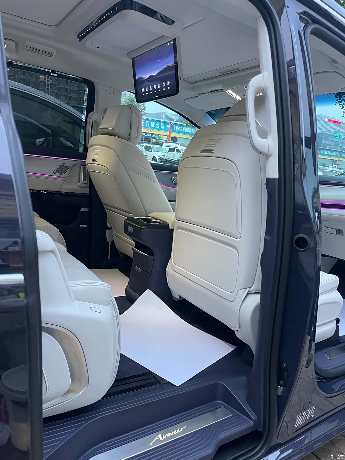 Buick GL8, 2025 13
