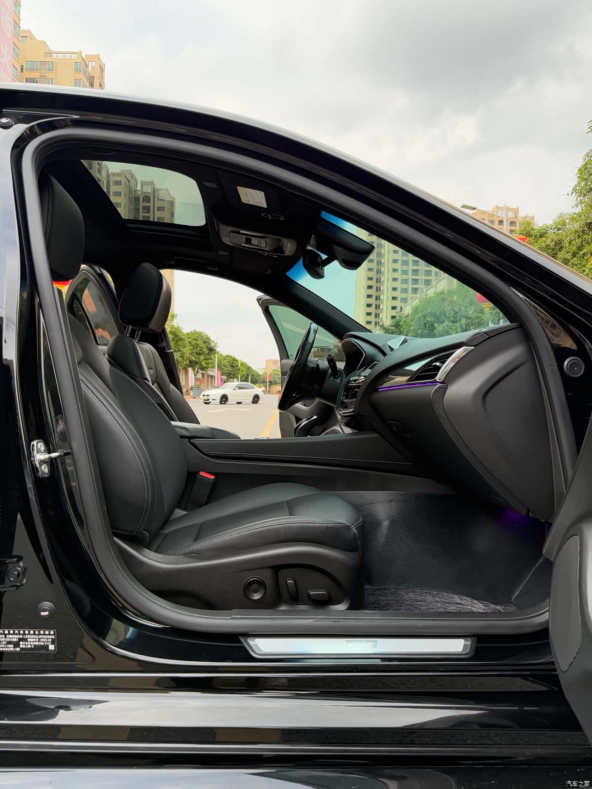 Cadillac CT5, 2023 26