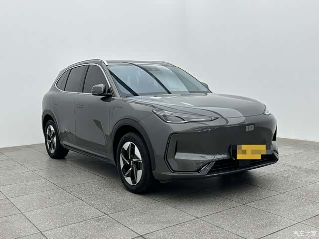 Geely Galaxy E5, 2025 3