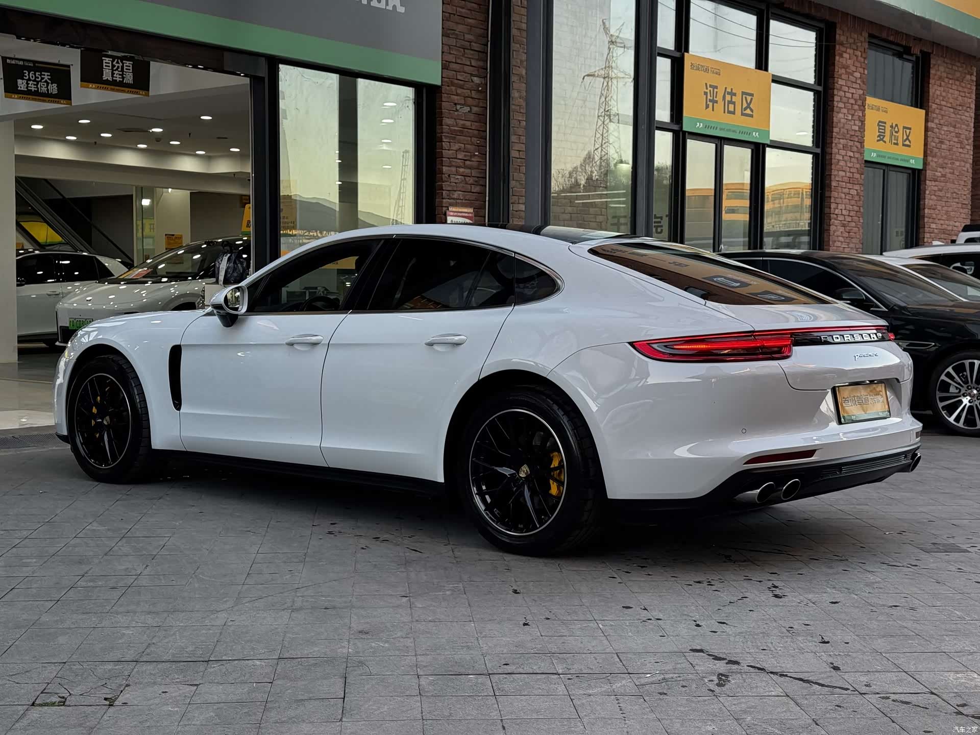 Porsche Panamera, 2018 6