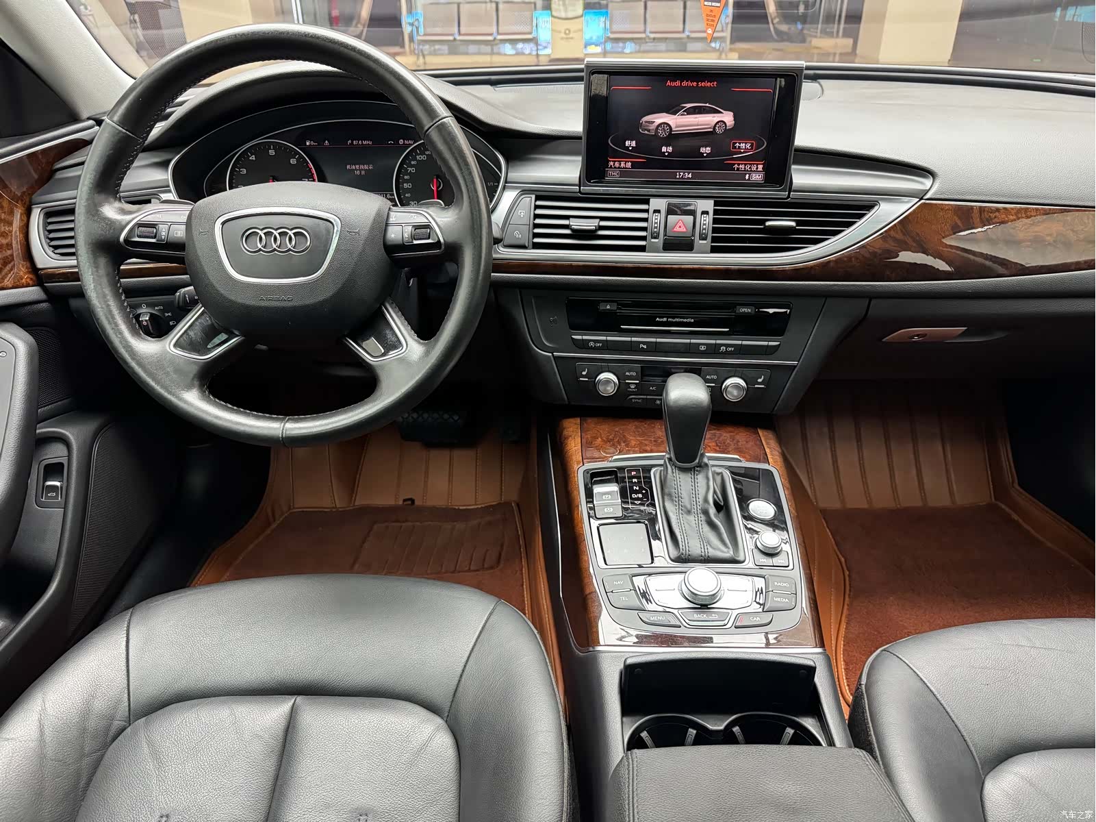 Audi A6L, 2016 11