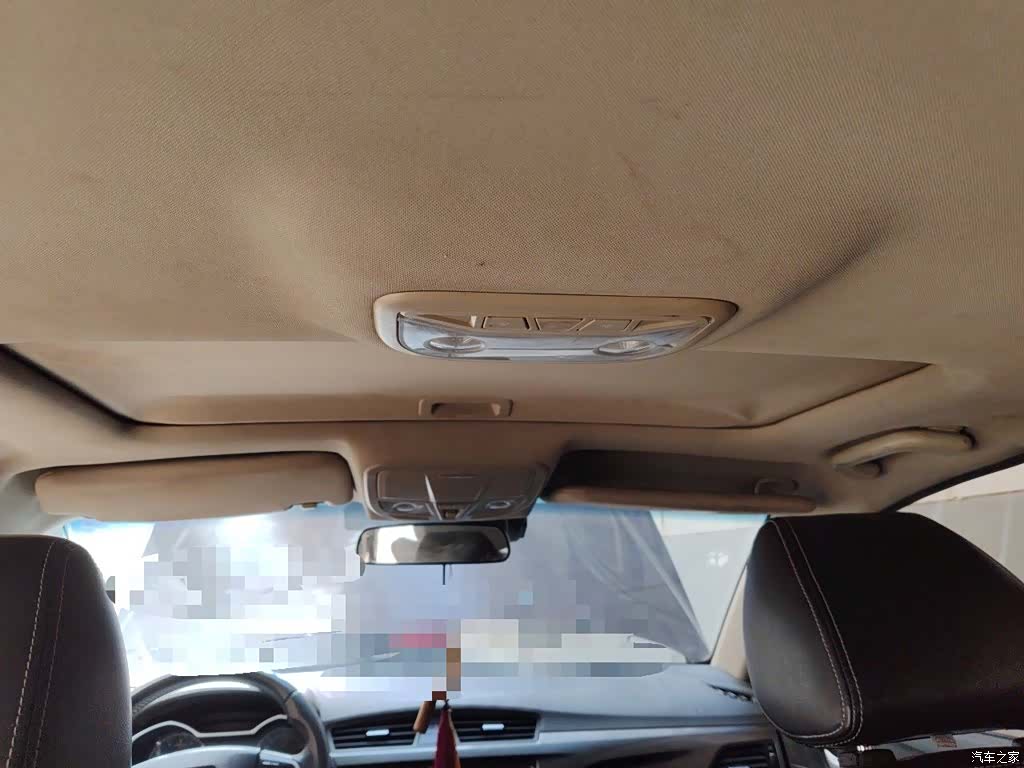 Geely Emgrand, 2017 15