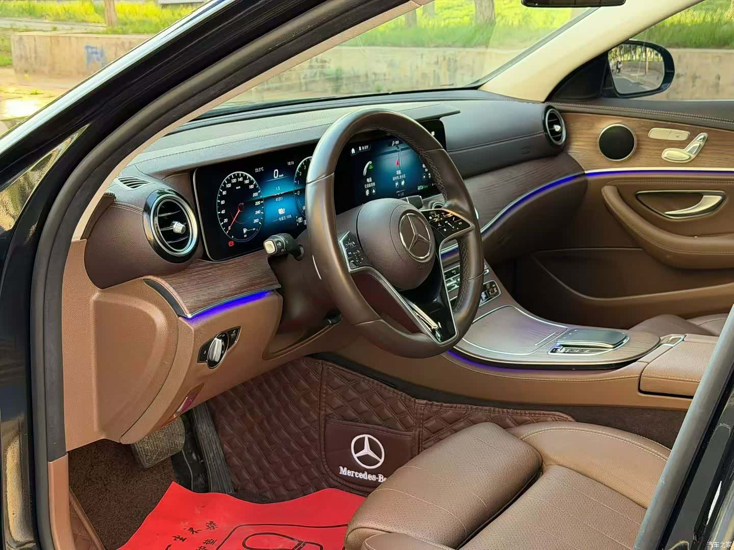 Mercedes-Benz E-Class, 2022 6