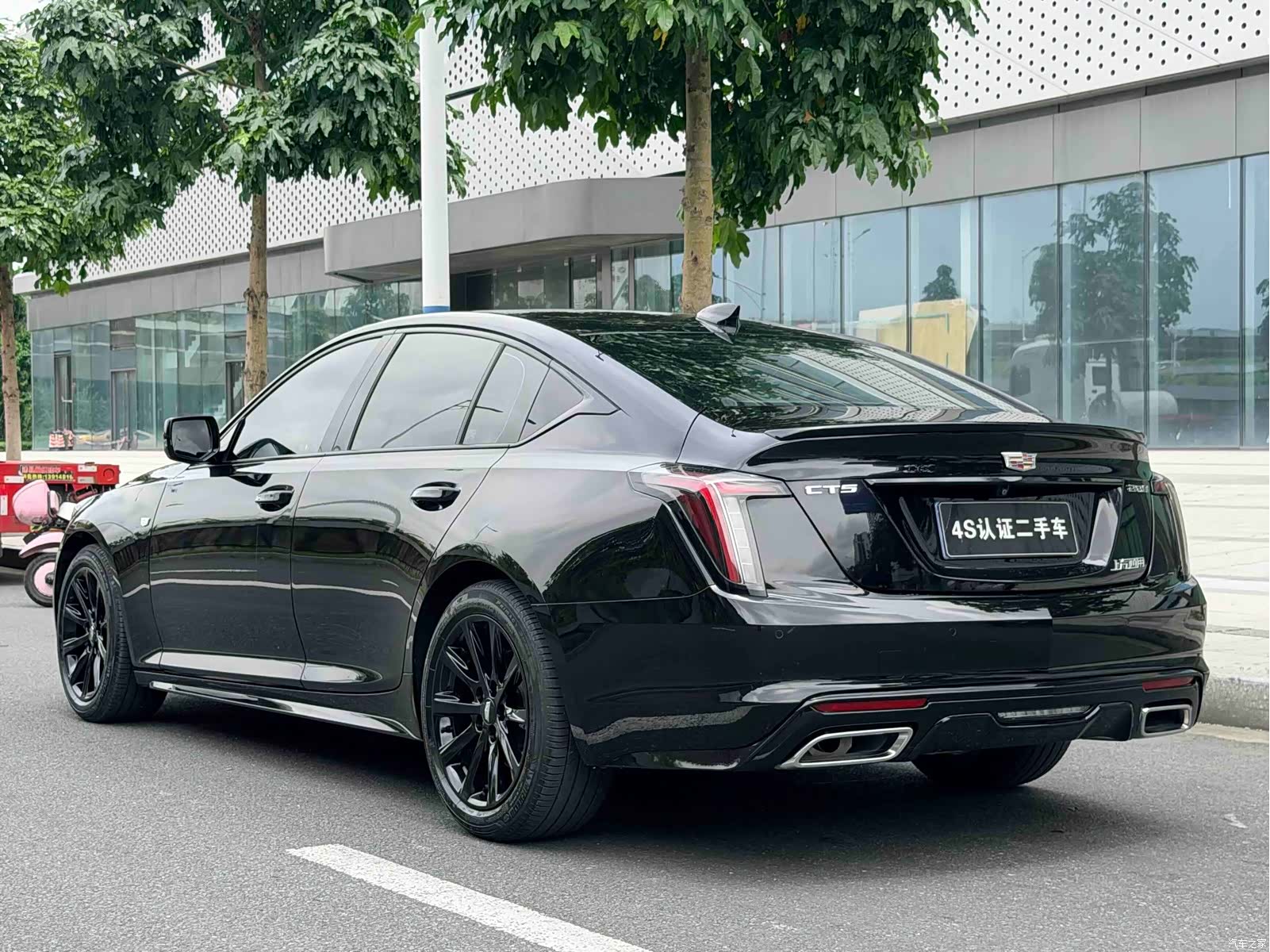 Cadillac CT5, 2023 все фото