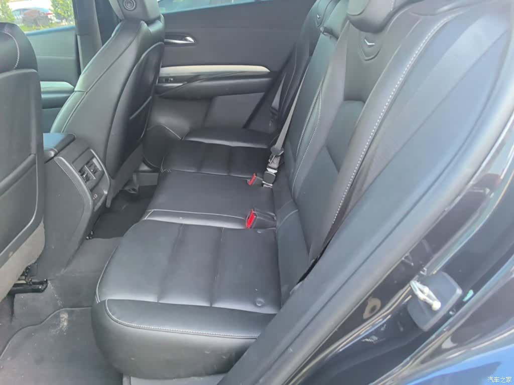 Cadillac XT4, 2018 17