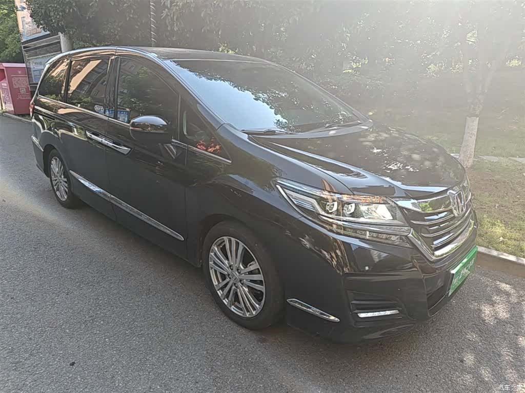 Honda Elysion, 2019 4