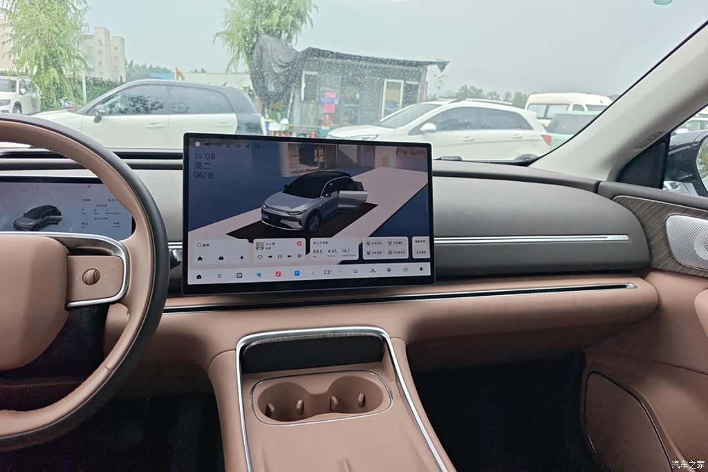 Leapmotor C11, 2025 13