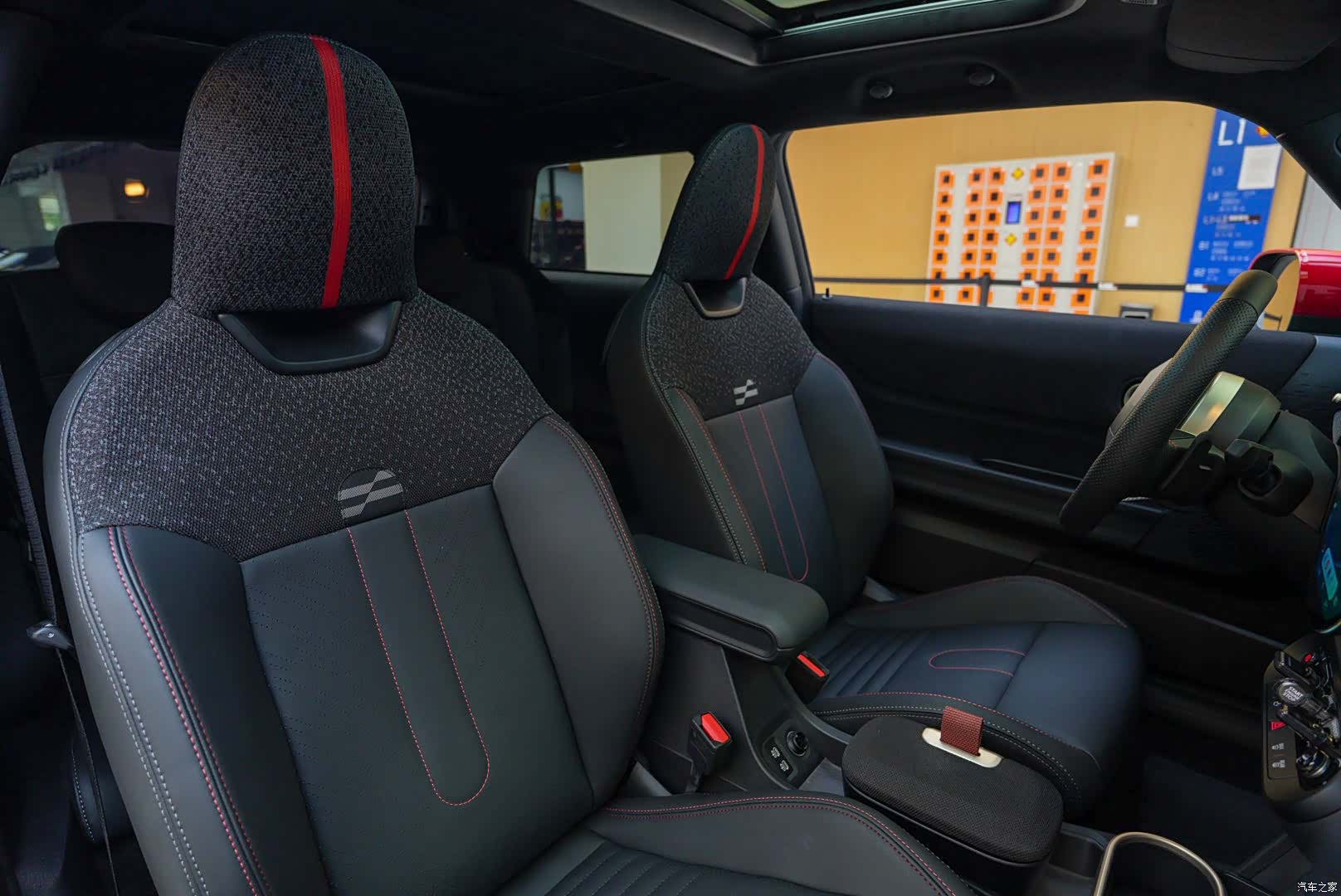 Mini Cooper, 2025 14