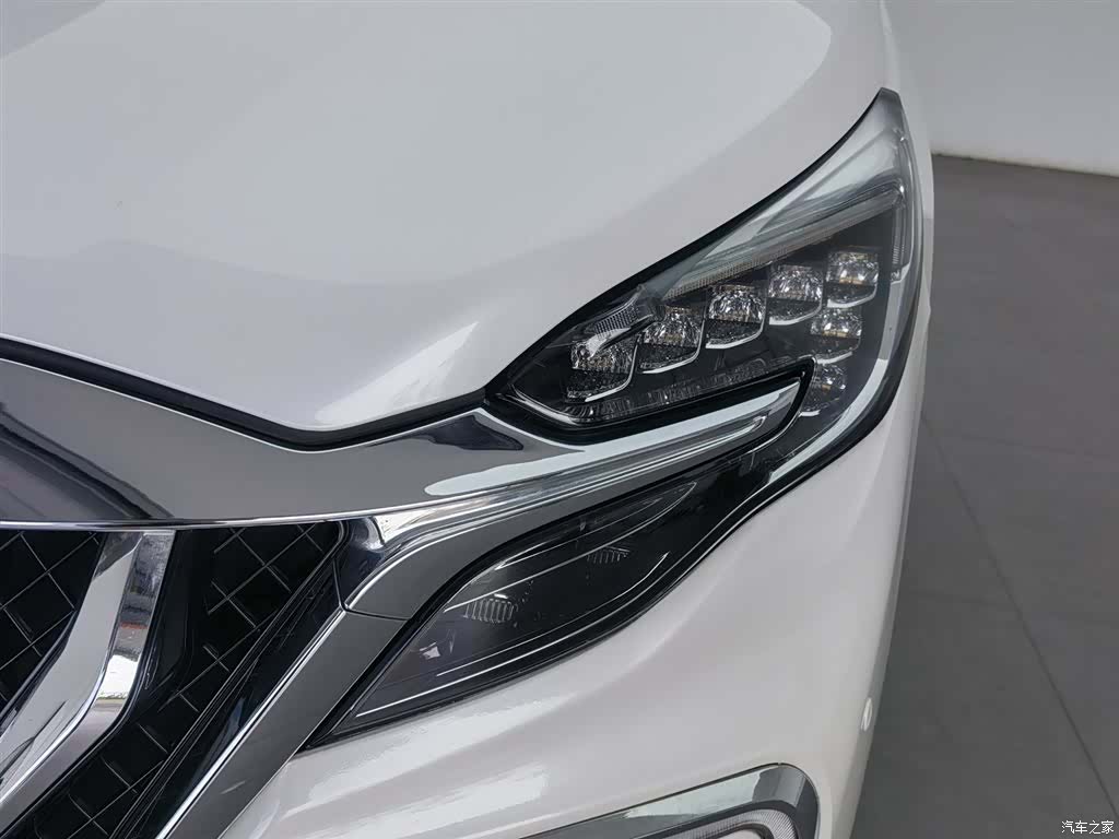 Buick GL8, 2020 7