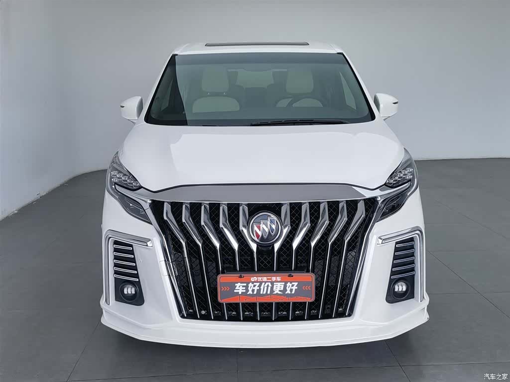 Buick GL8, 2020 3