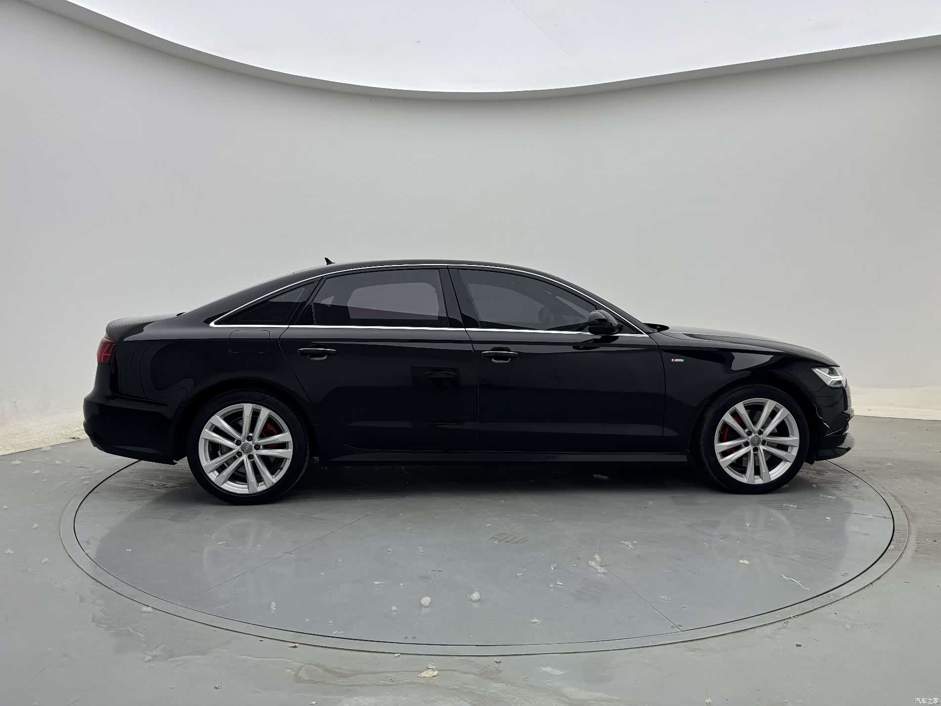 Audi A6L, 2018 9