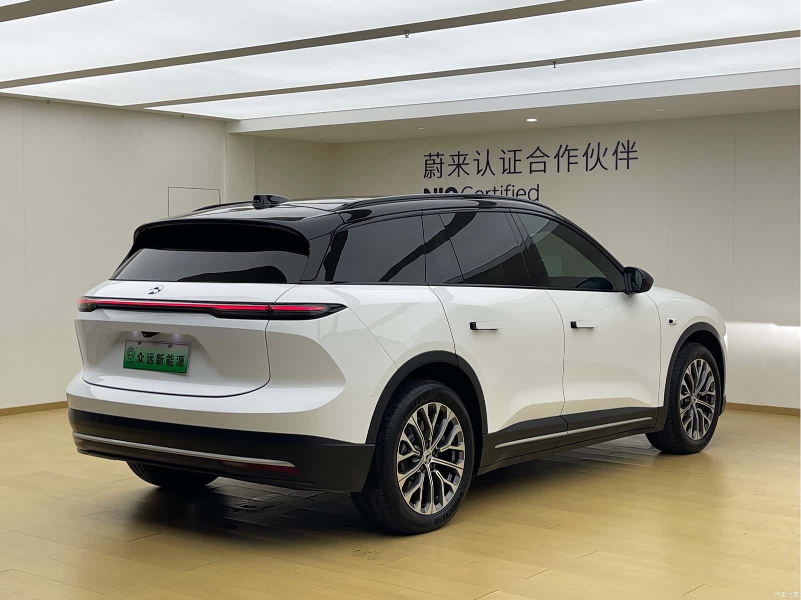 NIO ES6, 2024 28