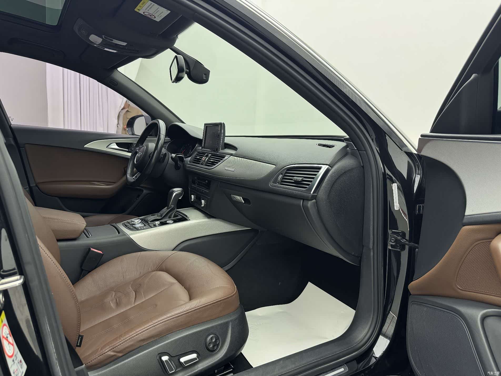 Audi A6L, 2018 23