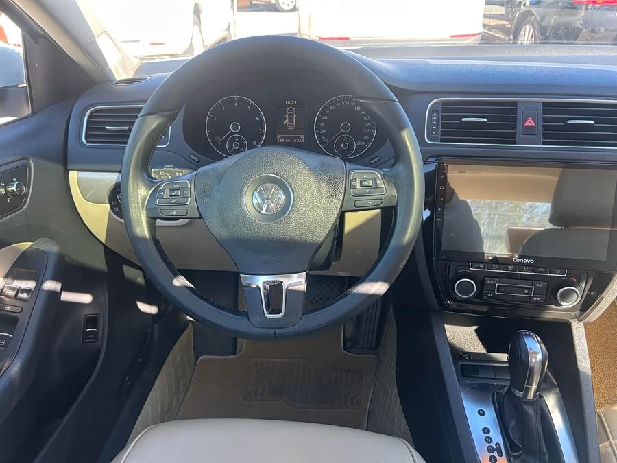 Volkswagen Sagitar 2013, фото 10