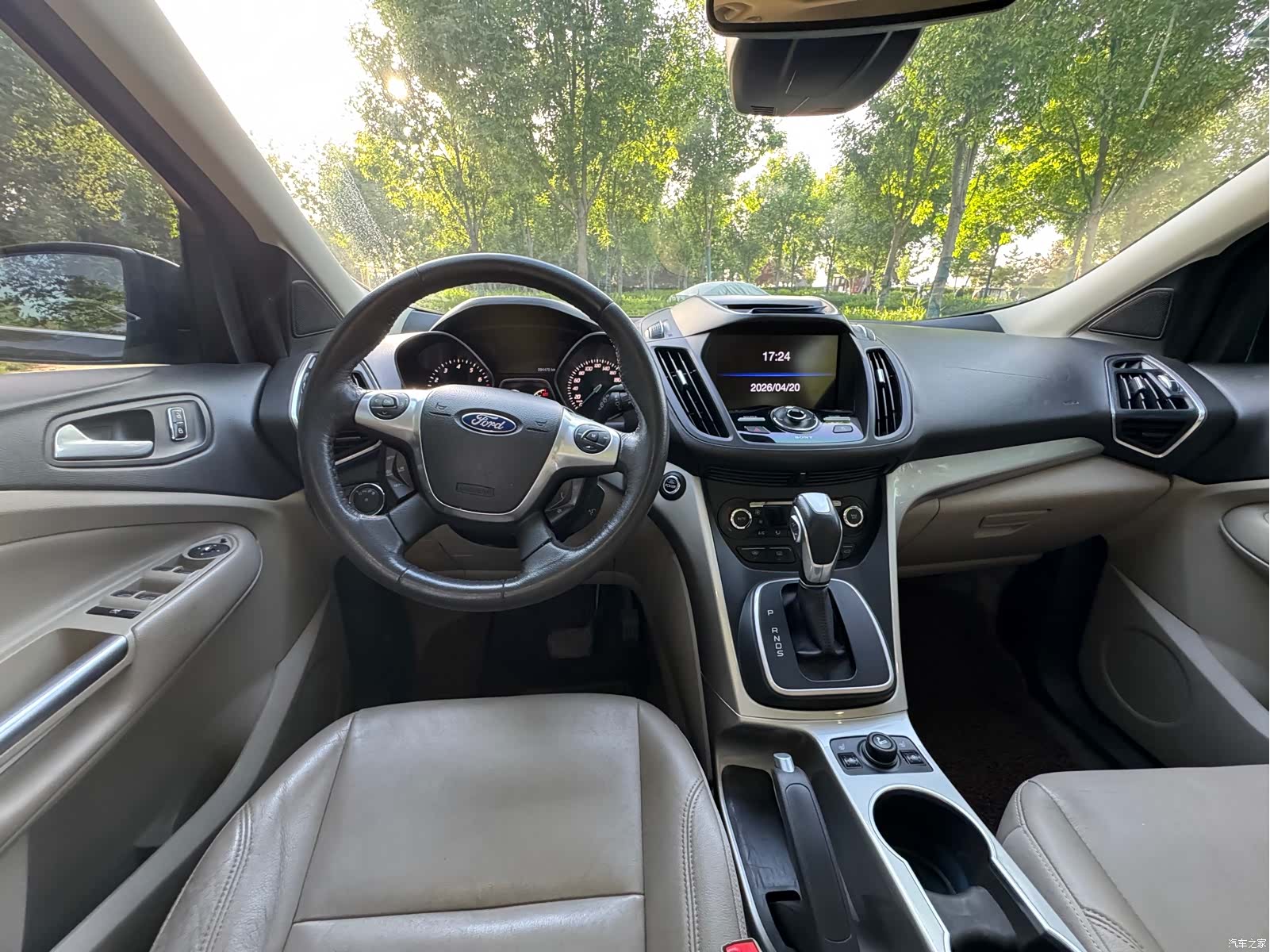 Ford Kuga, 2013 все фото