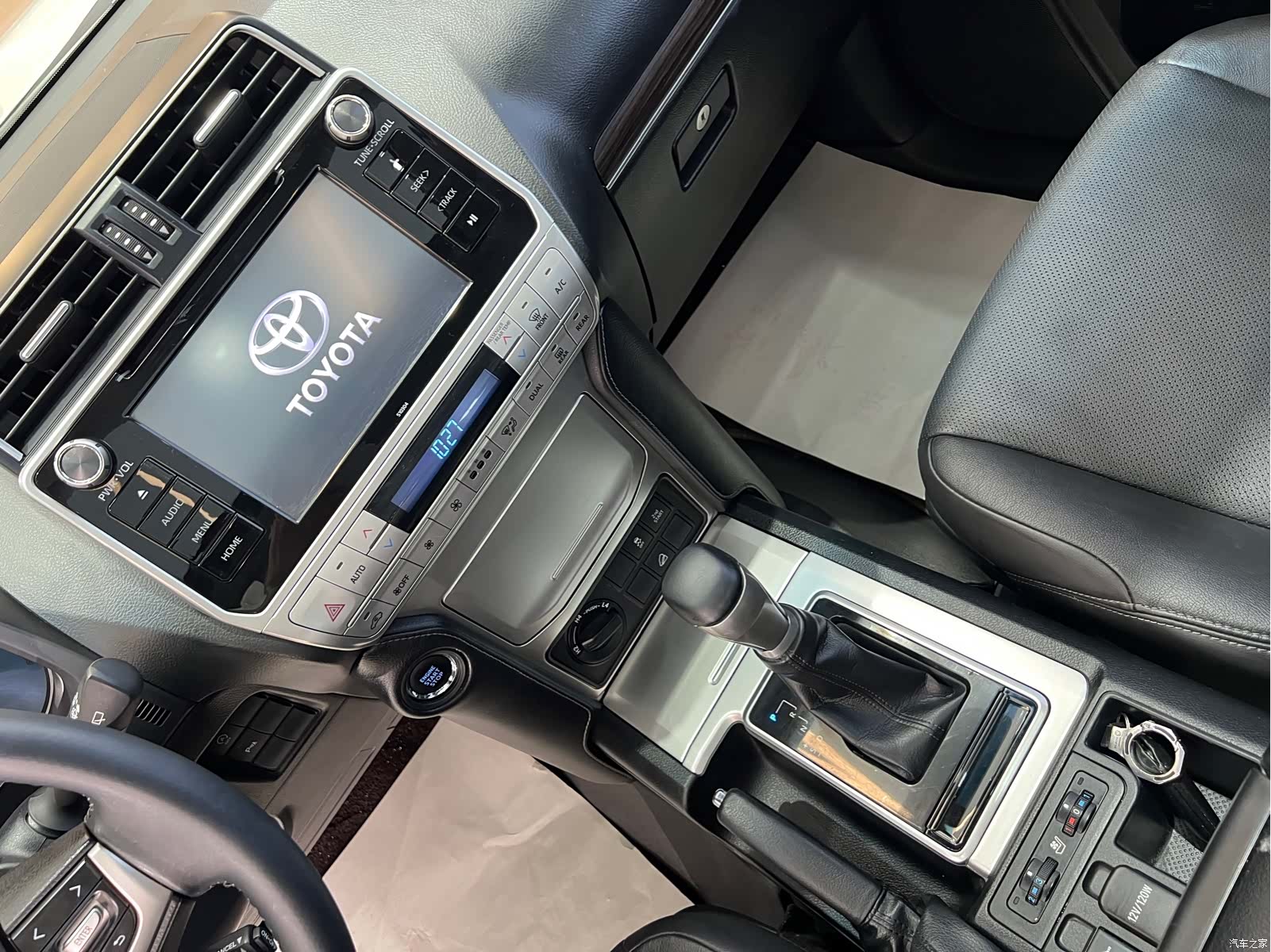 Toyota Prado, 2020 13