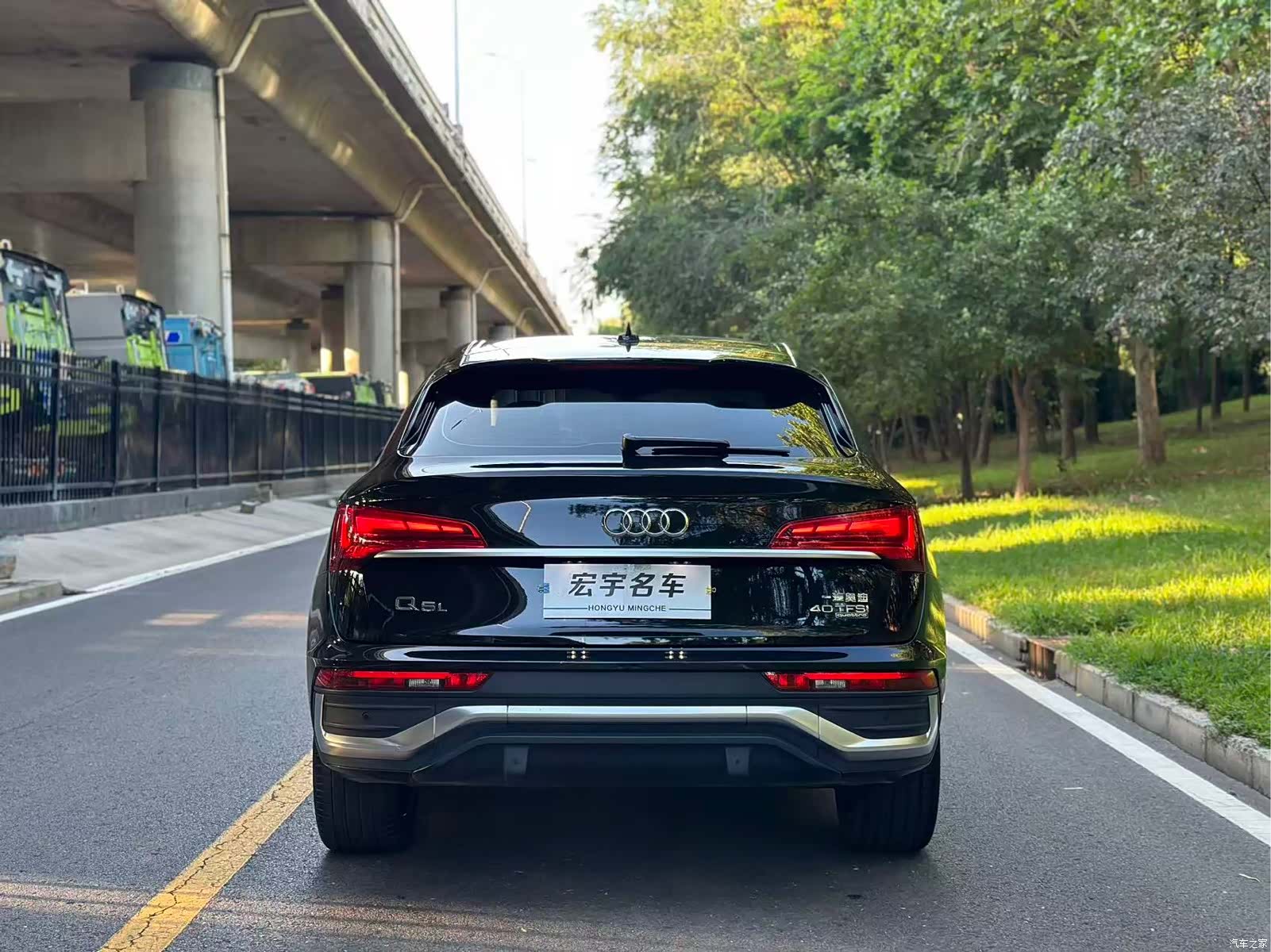 Audi Q5L, 2022 22