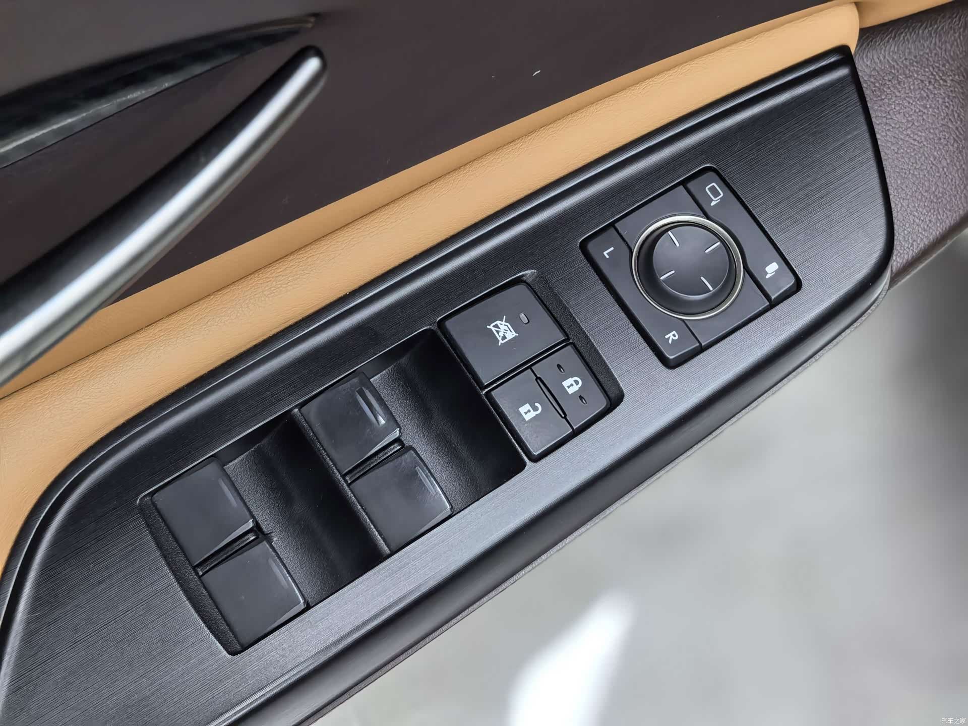 Lexus ES, 2020 20