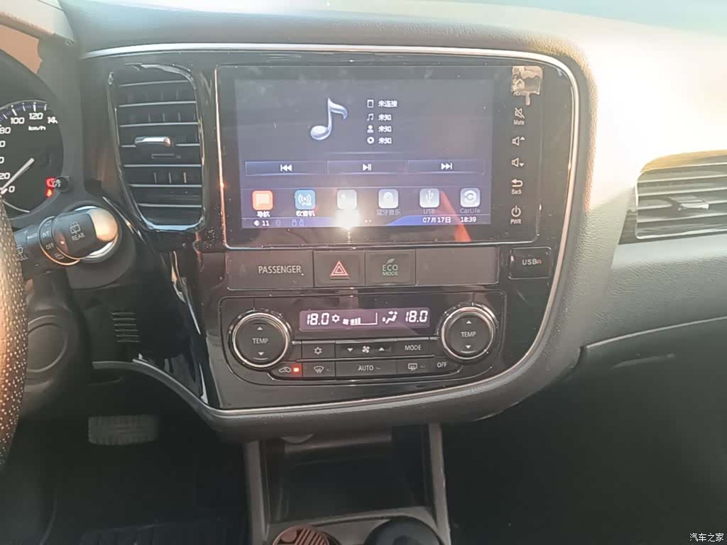 Mitsubishi Outlander, 2017 13