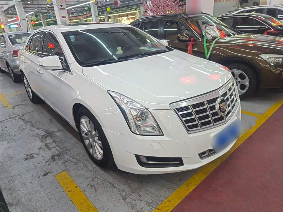 Cadillac XTS