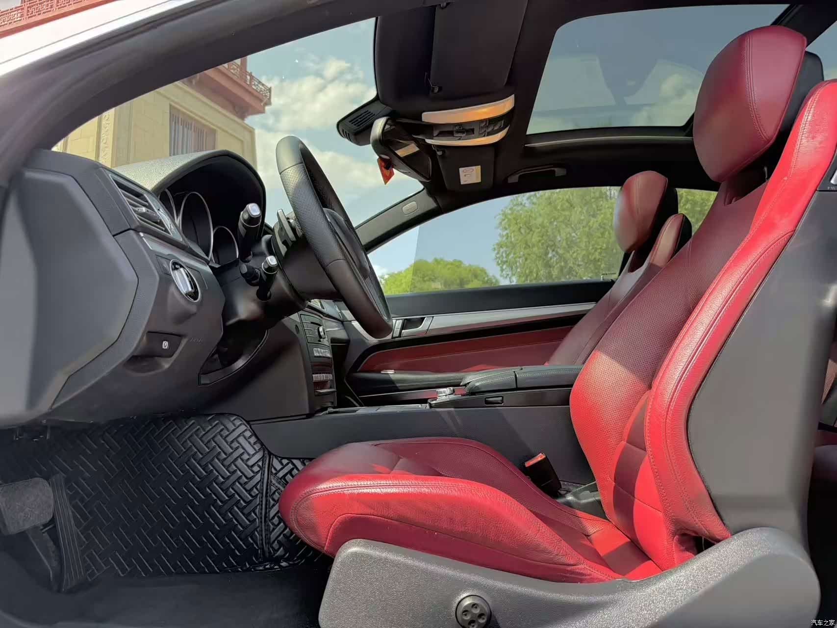 Mercedes-Benz E-Class, 2015 6