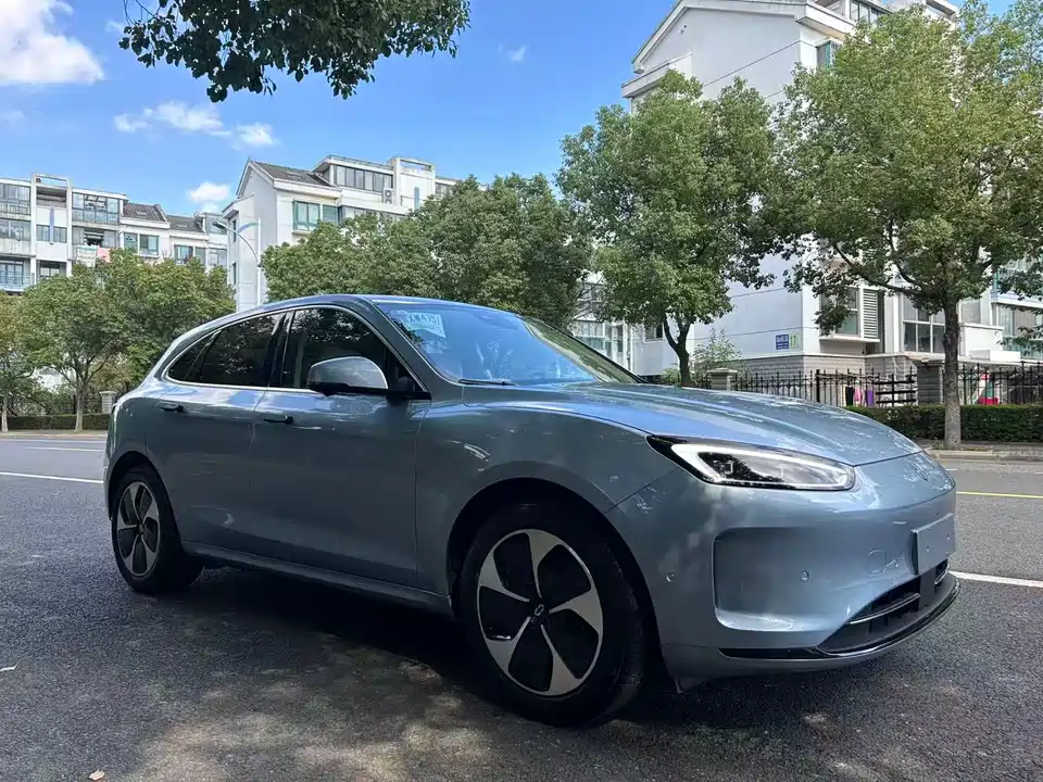 AITO Ask the world M5