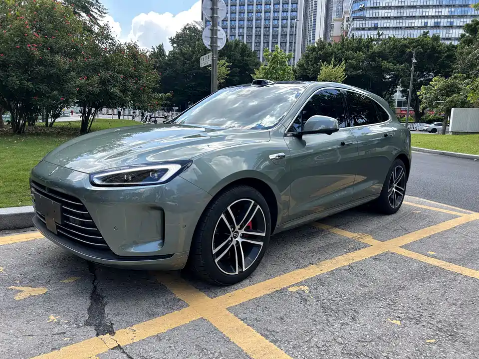 AITO Ask the world M5