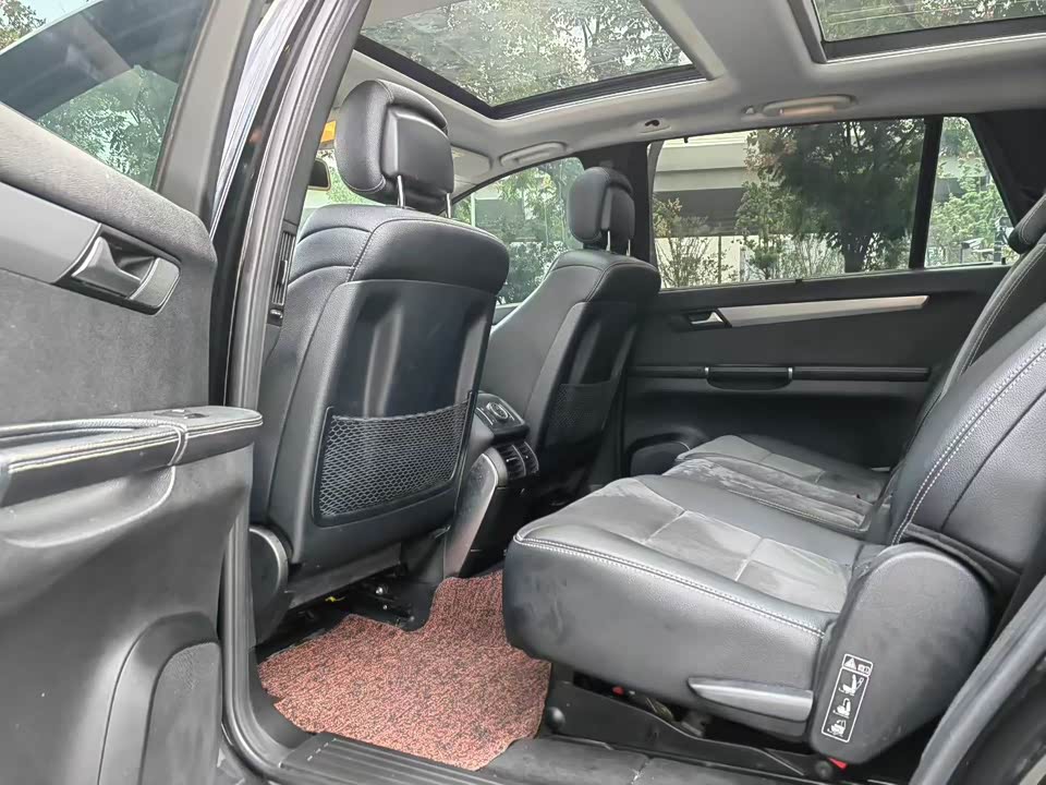 Mercedes-Benz R-class