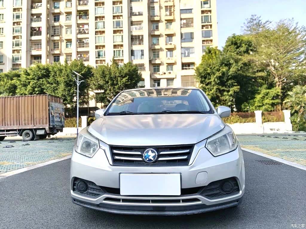 Nissan D50, 2016 2