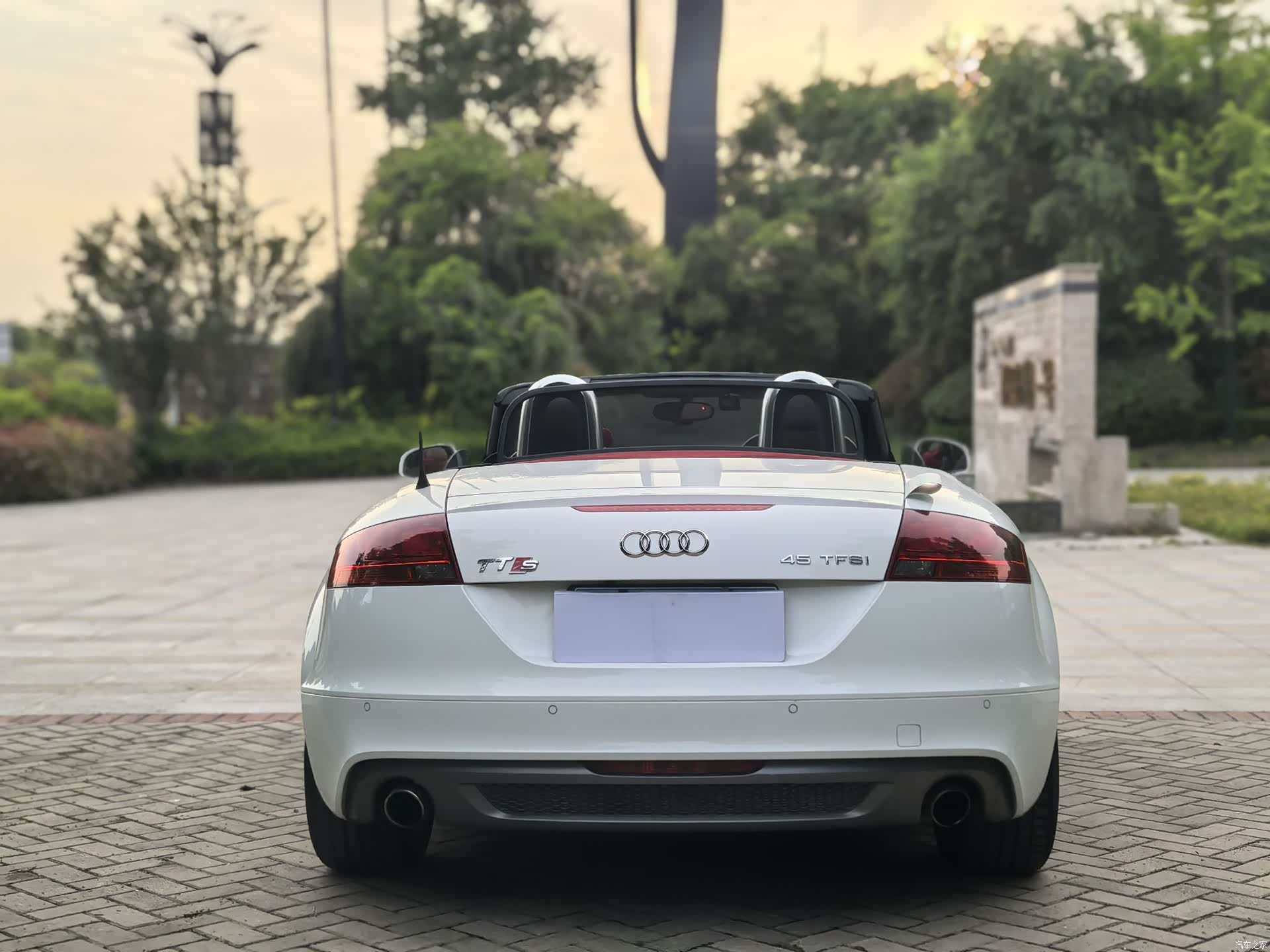 Audi TT, 2014 9