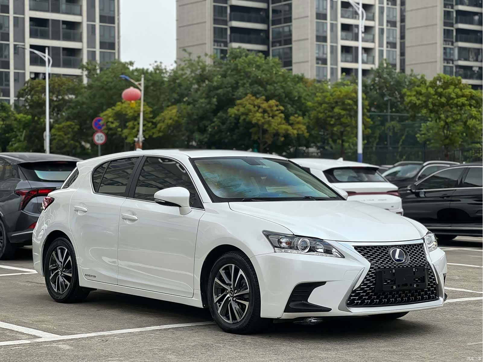 Lexus CT, 2019 3