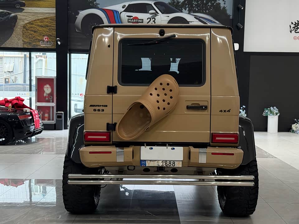 Mercedes-Benz G-class