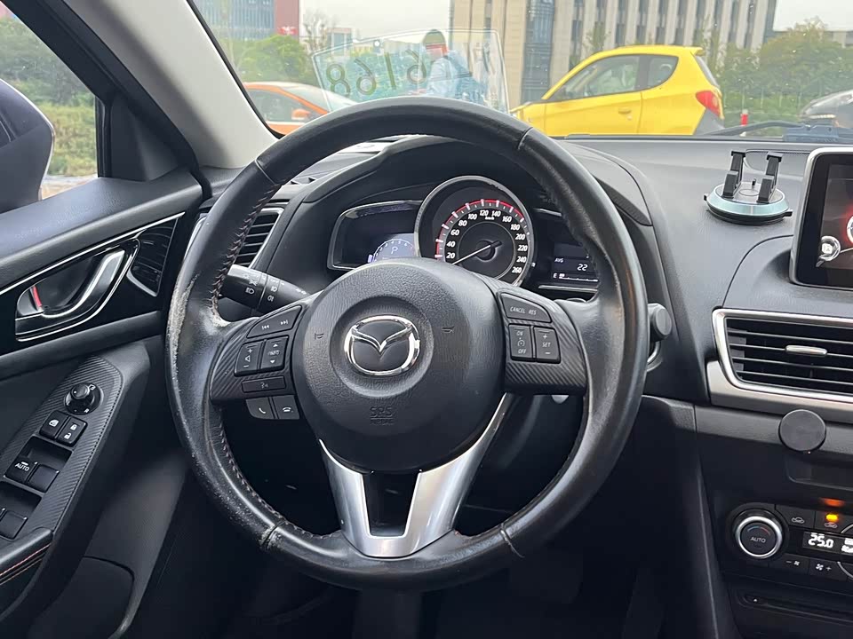 Mazda 3 Angkesaila Mazda 3 Angkesaila