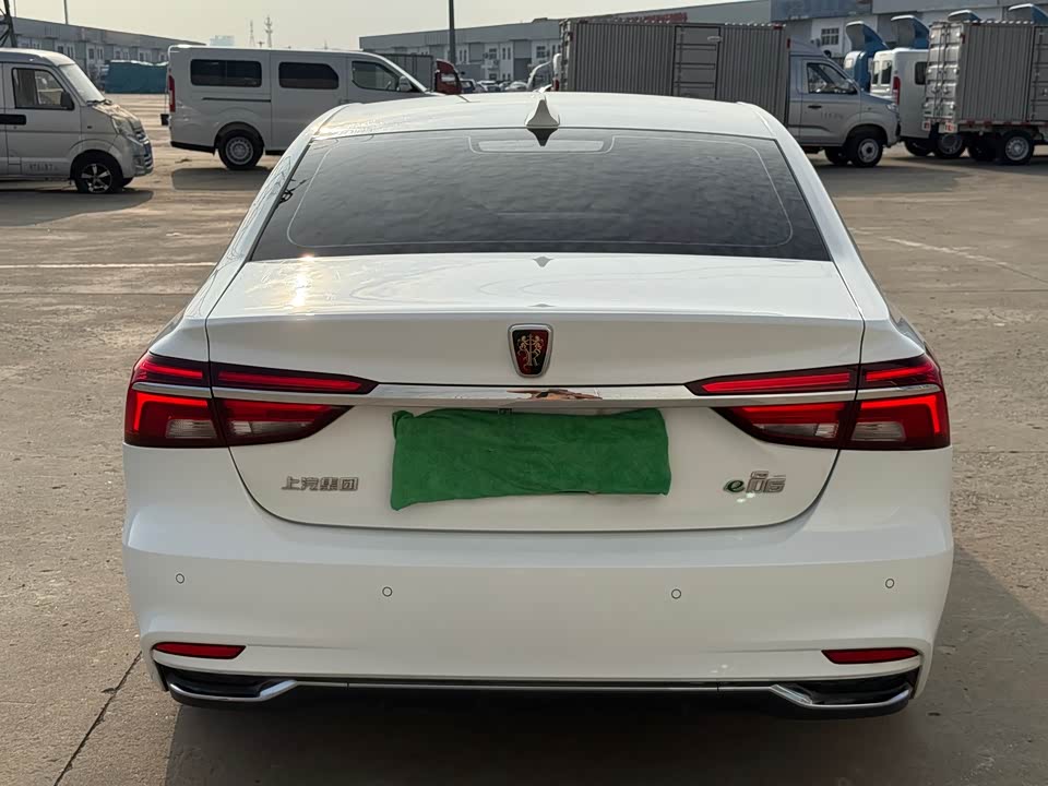 Roewe i6 Roewe i6