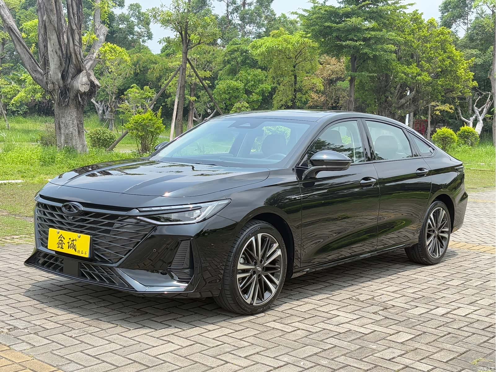 Chery Arrizo 8, 2025 1