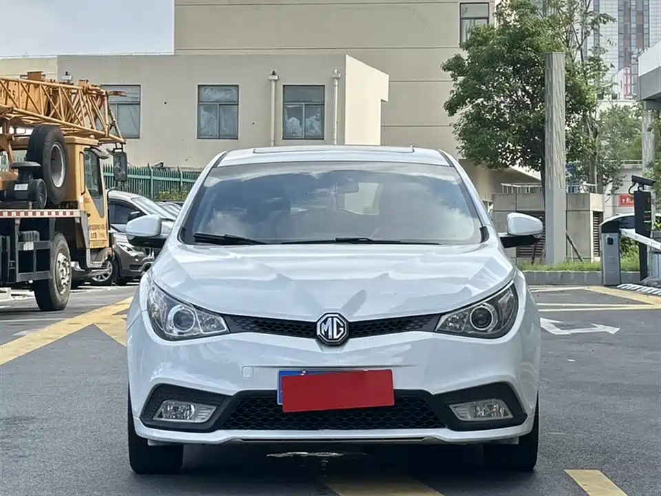 MG MG5
