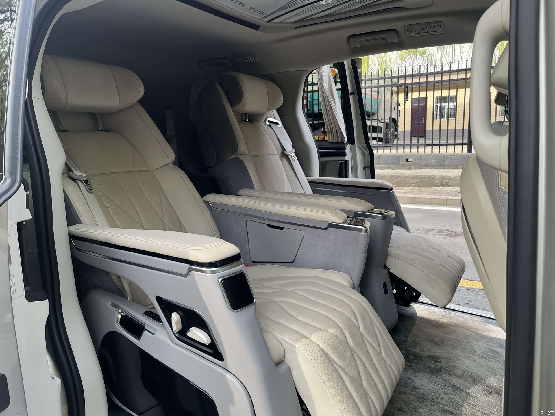 Buick GL8, 2022 15