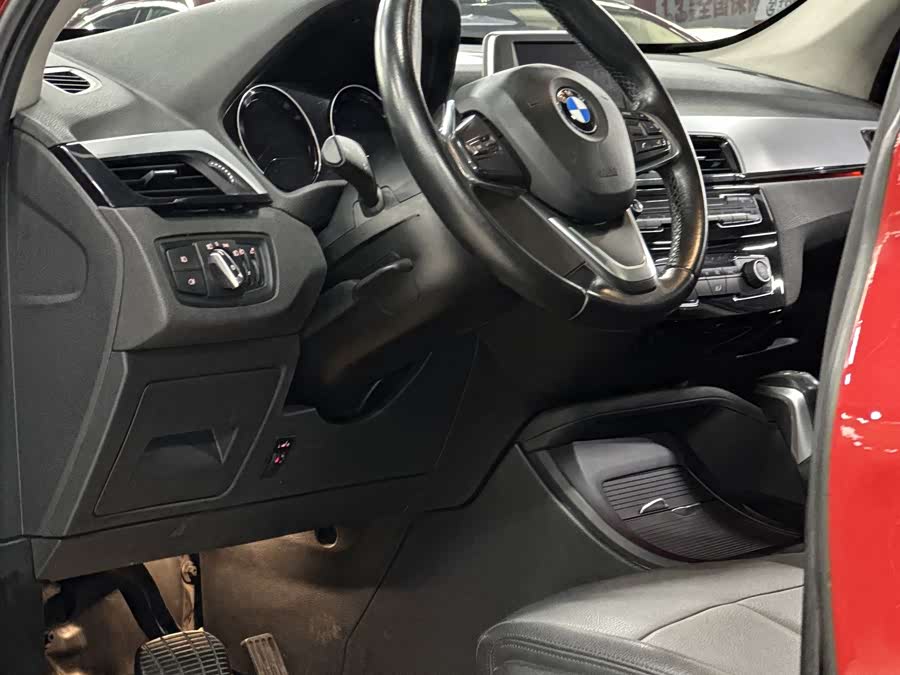 BMW X1 2018, фото 22