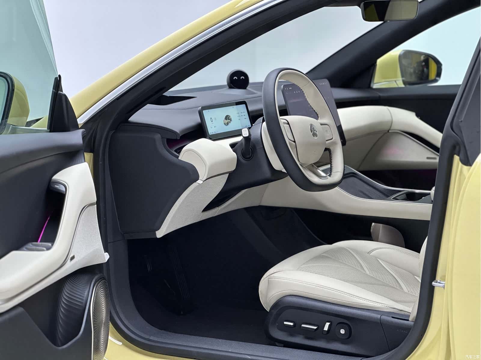 NIO ET5, 2025 13