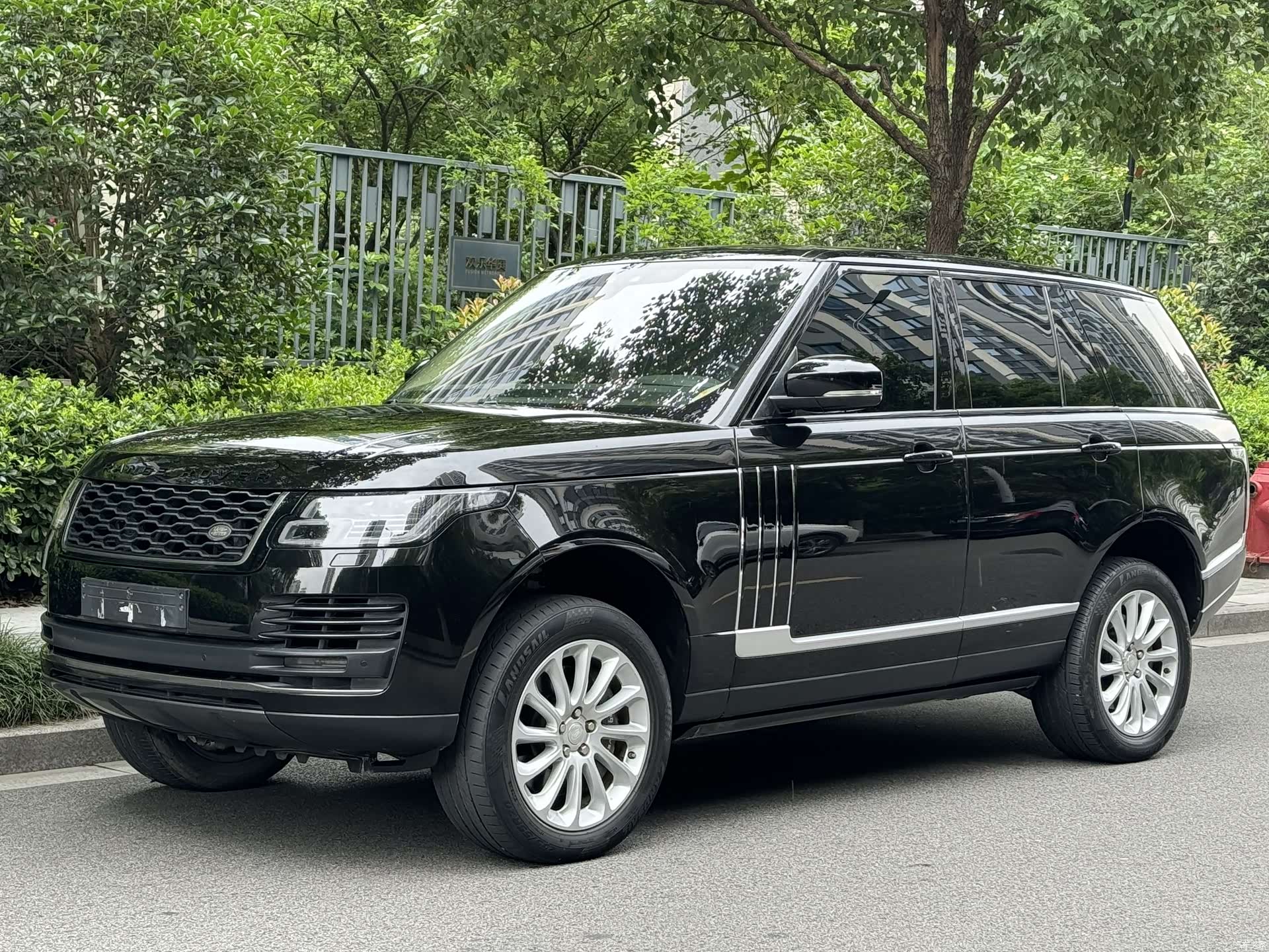 Land Rover Range Rover, 2018 1