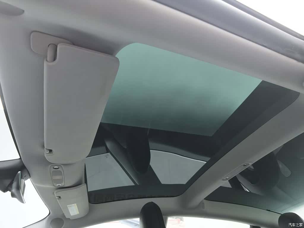 Tesla Model 3, 2020 14