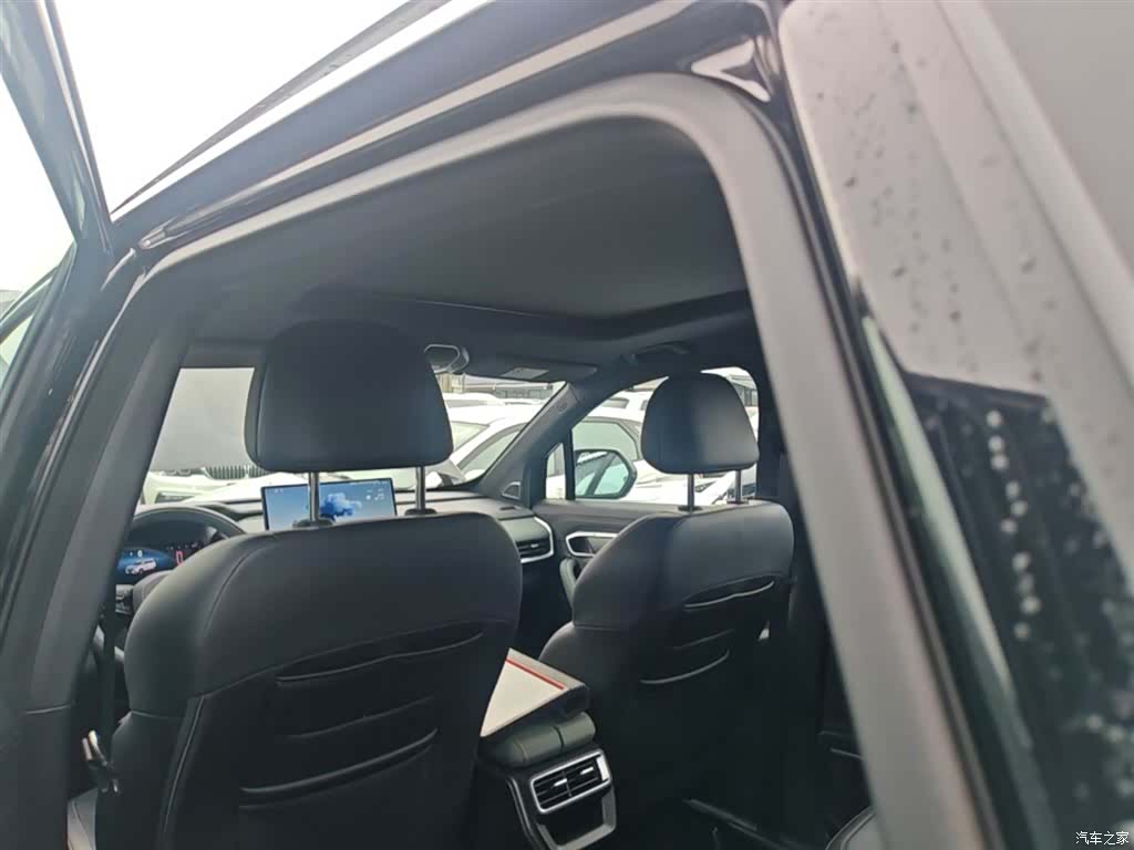 Geely Haoyue, 2025 18