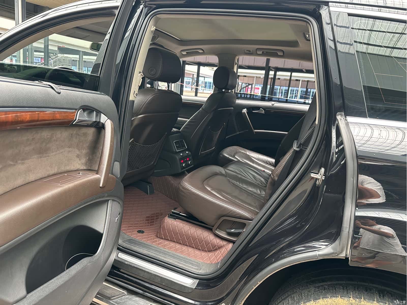 Audi Q7, 2012 8