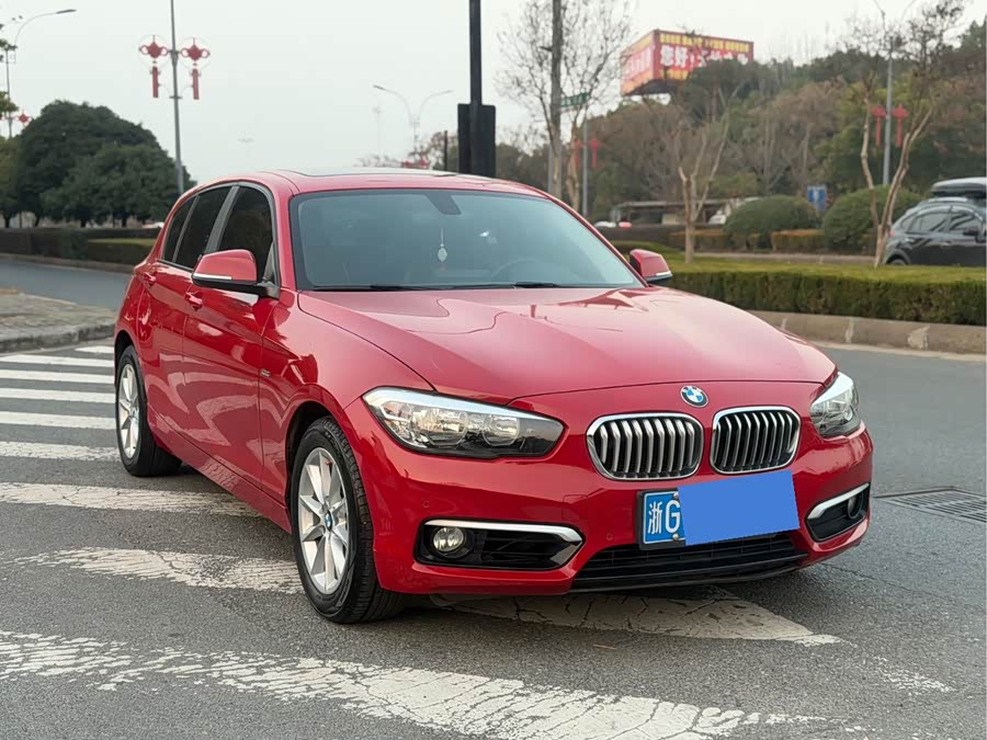 BMW 1 Series 2016, фото 3