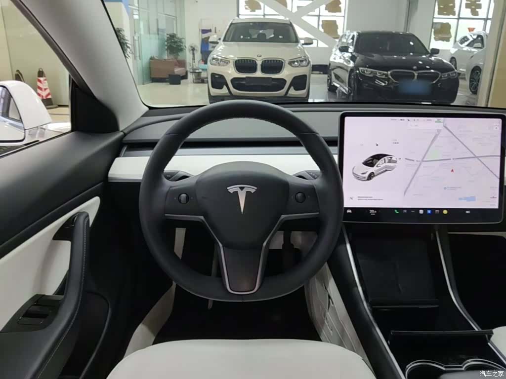 Tesla Model 3, 2020 11
