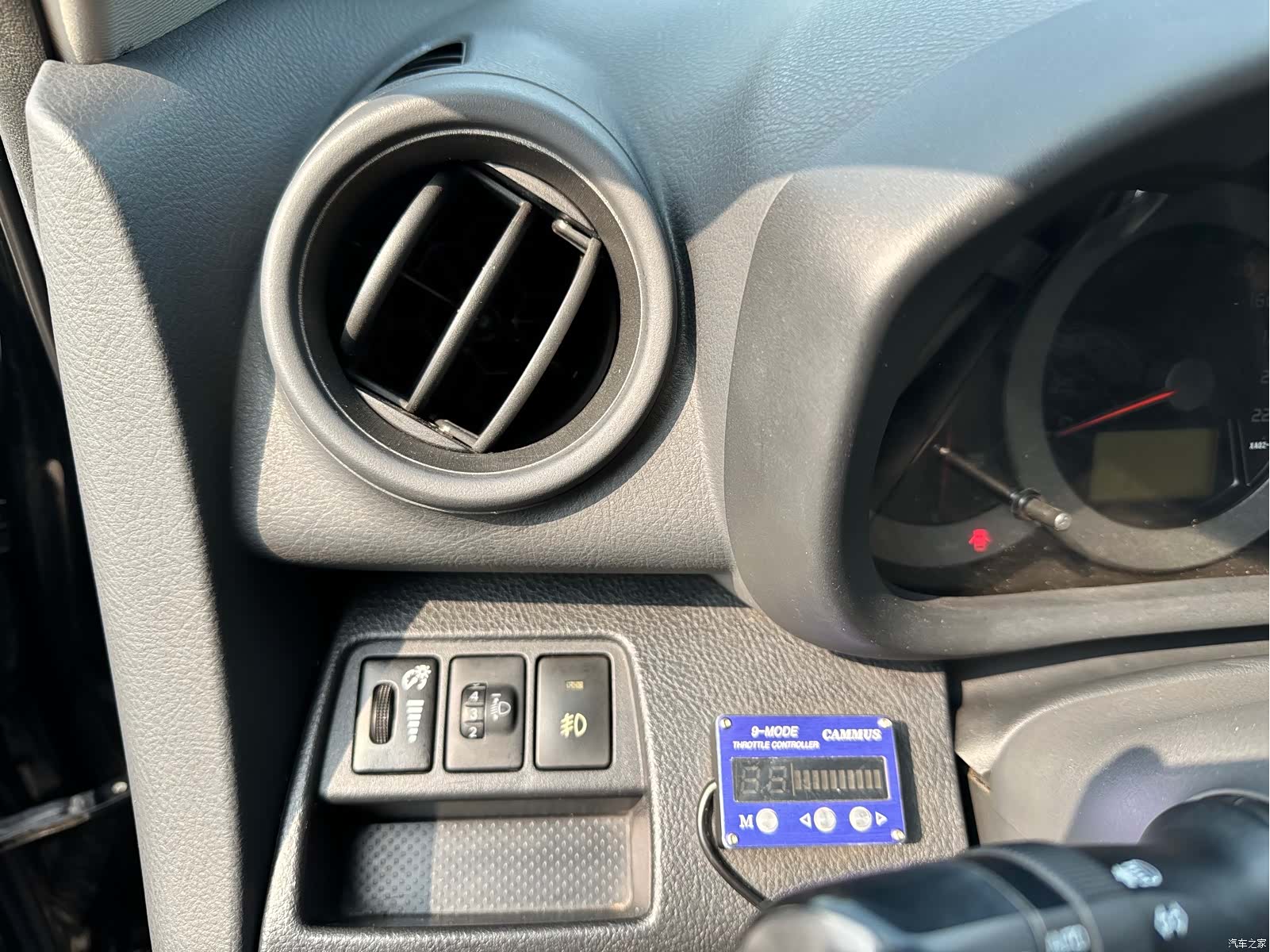 Toyota RAV4, 2012 17