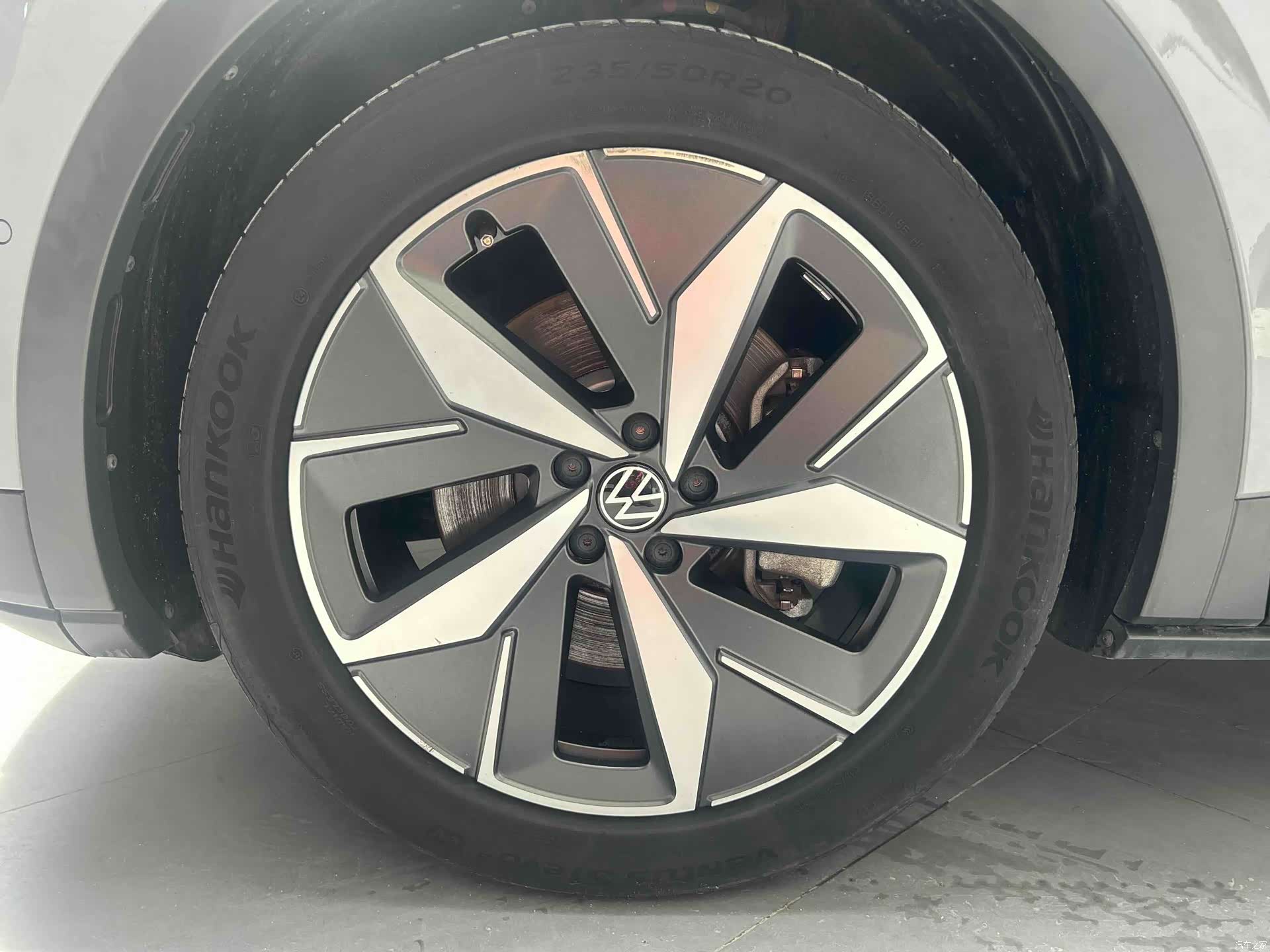 Volkswagen ID.4, 2023 6