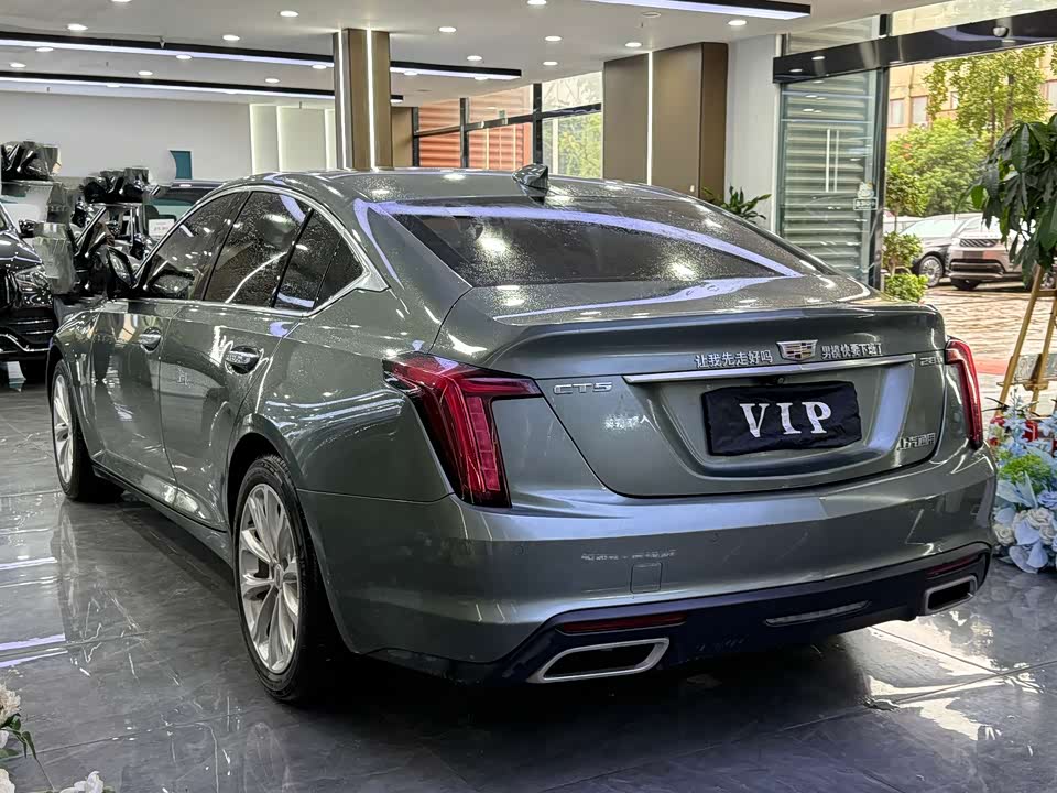 Cadillac CT5