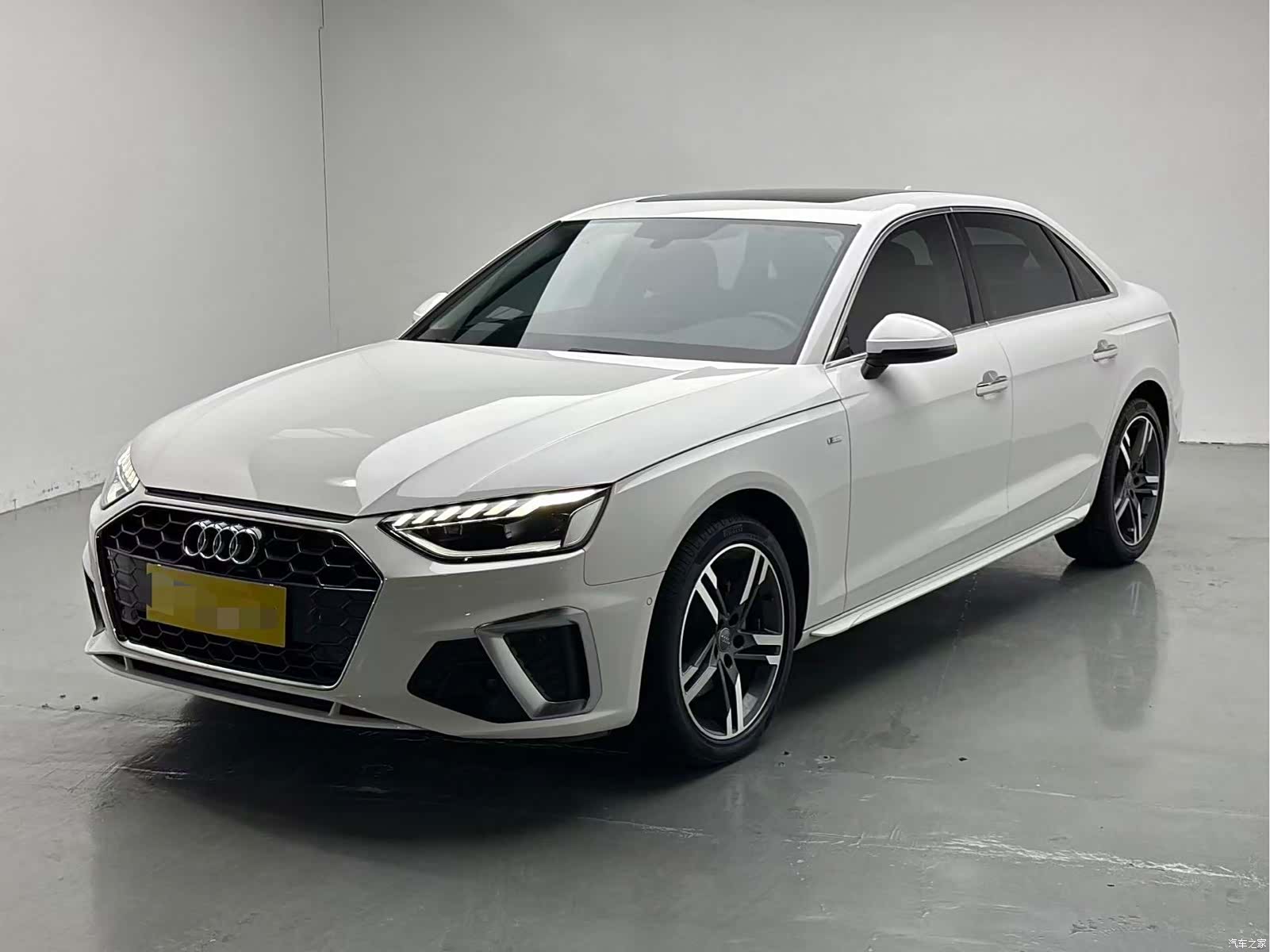Audi A4L, 2021 1